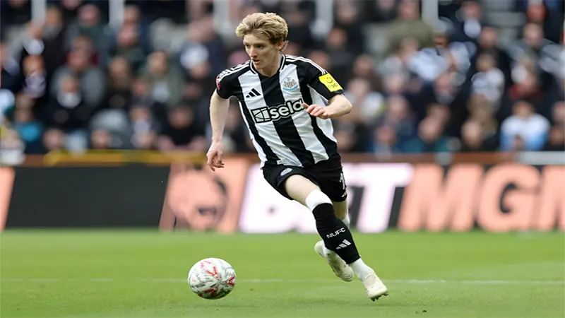 Anthony Gordon (Newcastle United, England)