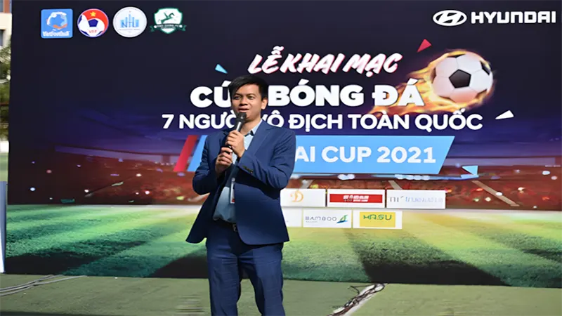 Hiểu nhanh lời dẫn chương trình khai mạc giải bóng đá